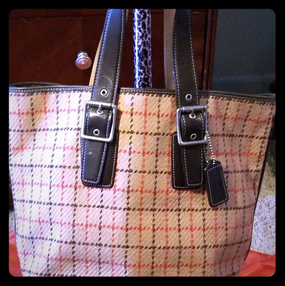 Authentic Coach plaid tote